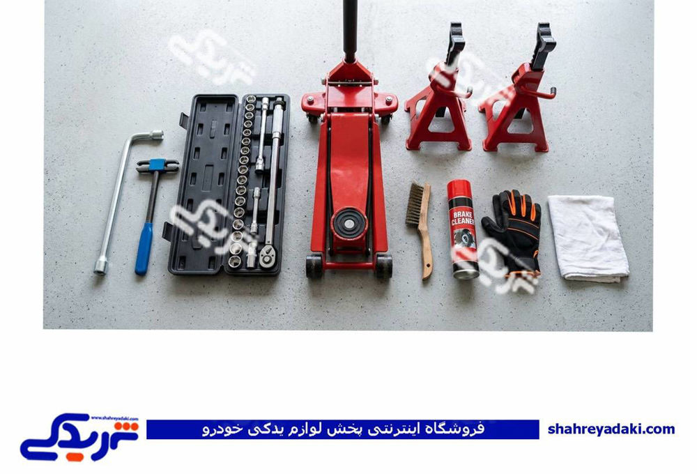 برای تعویض لنت ترمز به چه ابزارهایی نیاز داریم؟